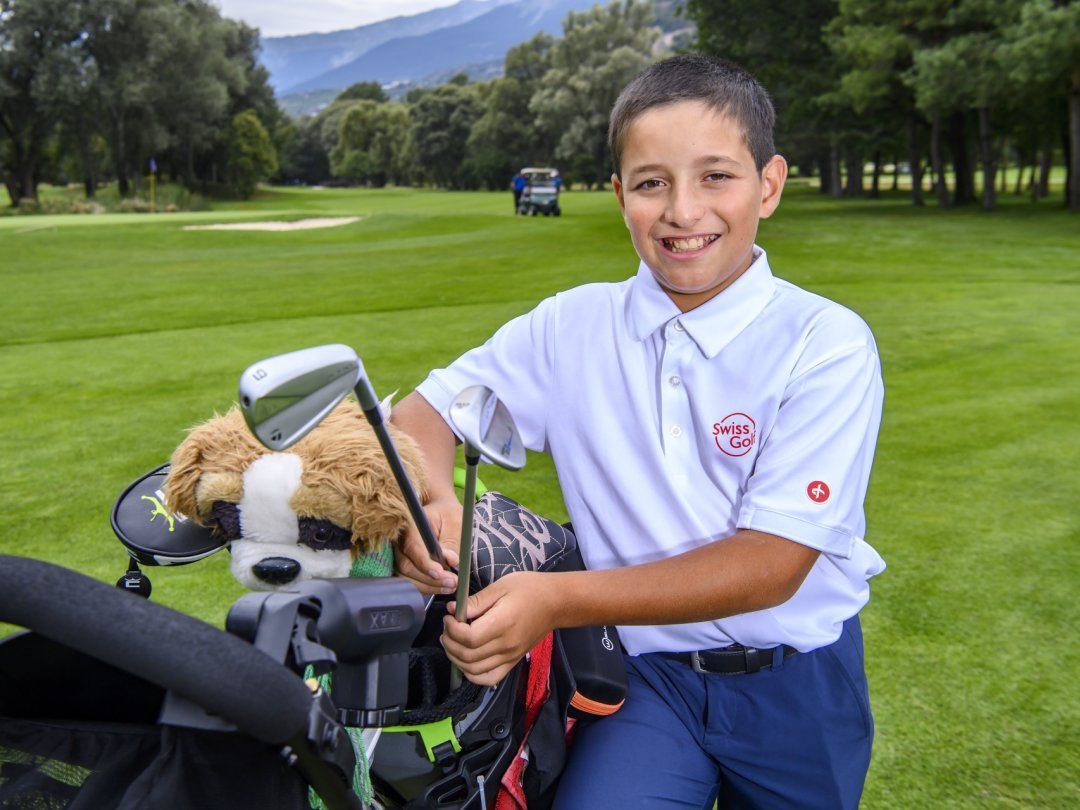 , Omega European Masters: à 12 ans, le golfeur valaisan Gabriel Bitschnau défie les pros à l&rsquo;Open de golf