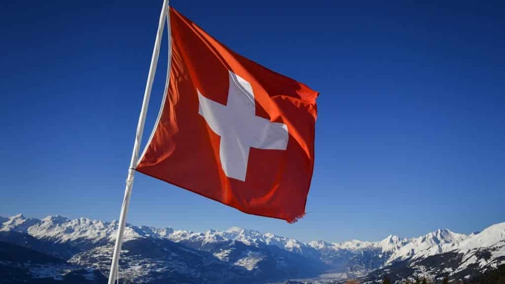 , La Suisse en passe de voter sur sa neutralité après des débats sur la guerre en Ukraine